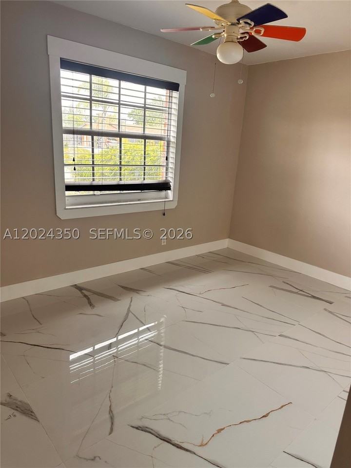 3614 Everglades Rd #0 - Photo 6 of 9