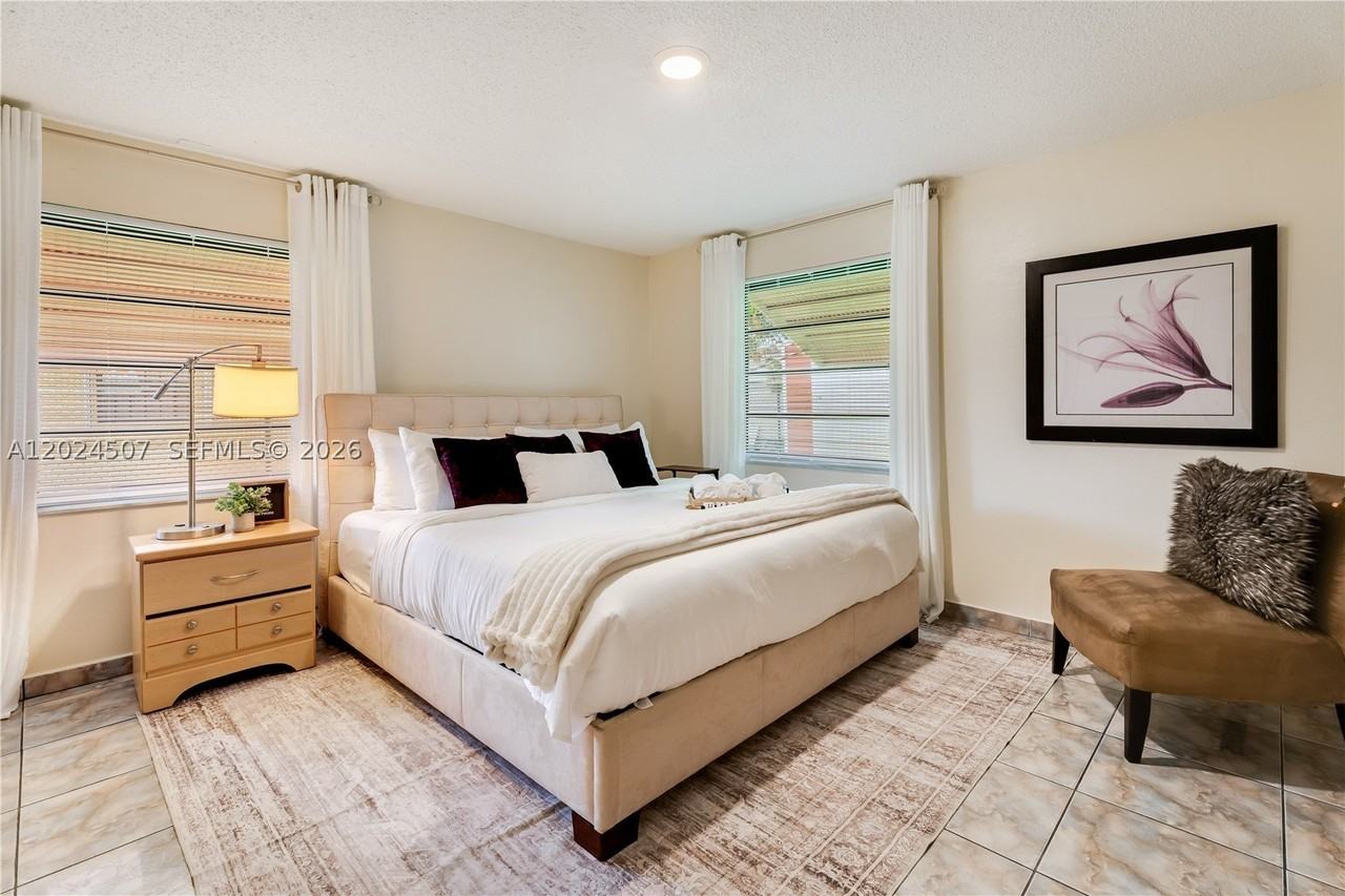 2225 Nw 170th Ter - Photo 2 of 32