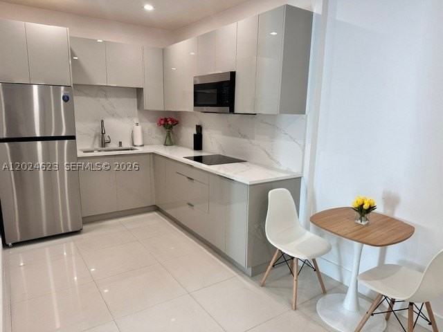 1634 Fletcher St #3 - Photo 6 of 8