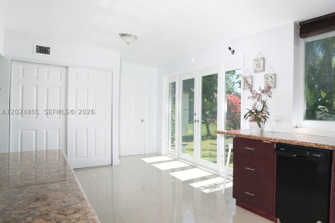1380 71st St #1380 - Photo 7 of 11