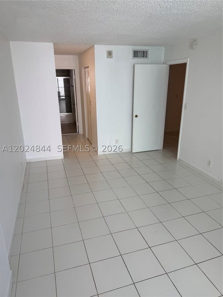 2903 Ne 163rd St #907 - Photo 5 of 15