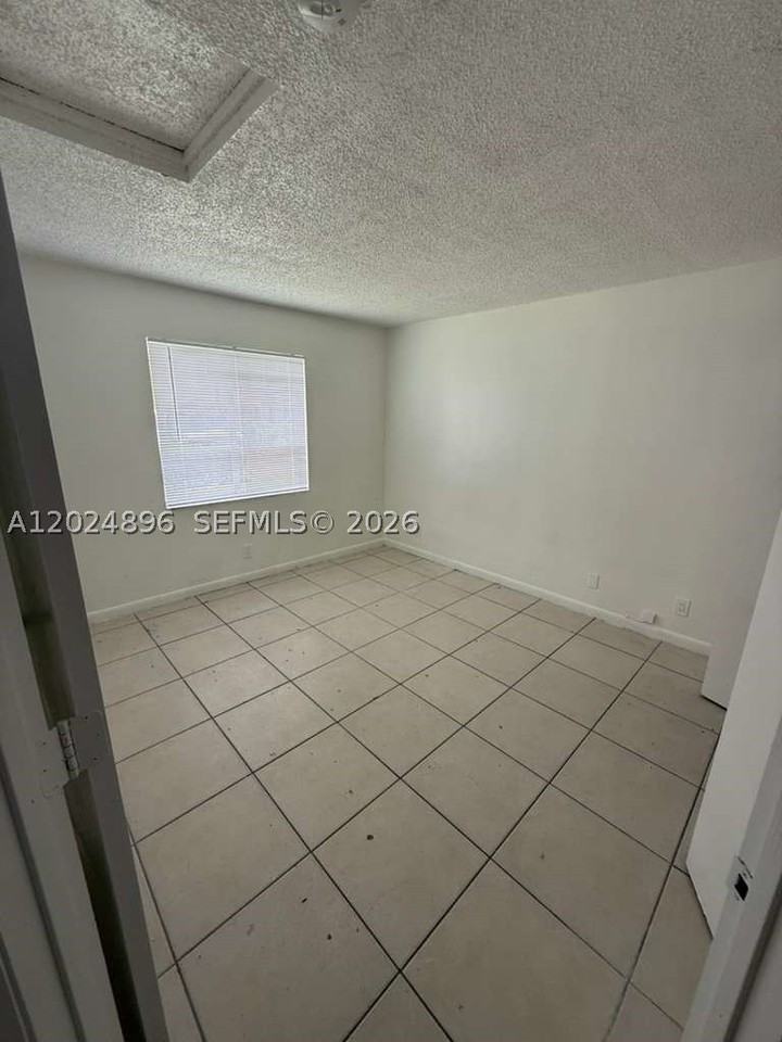 6921 Pembroke Rd #6927 - Photo 2 of 10
