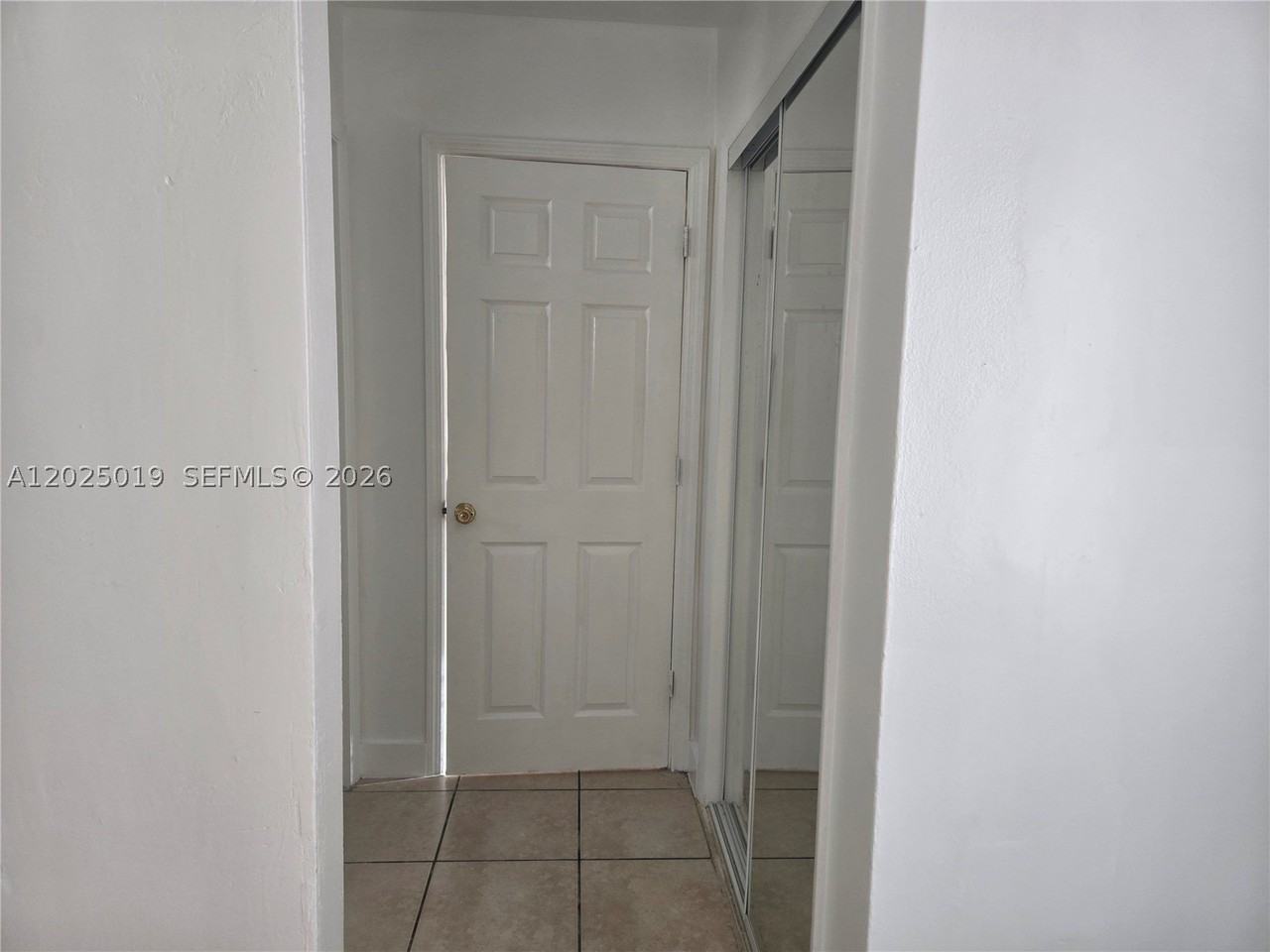 408 Nw 8th St #408 - Photo 3 of 8