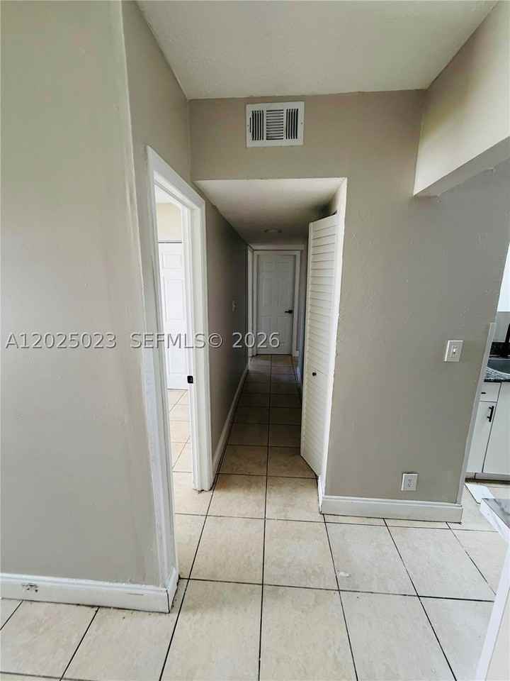331 Nw 42nd Ct #101 - Photo 5 of 7