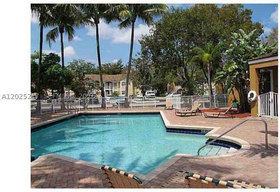 2240 Sw 81st Ave #2240 - Photo 6 of 9