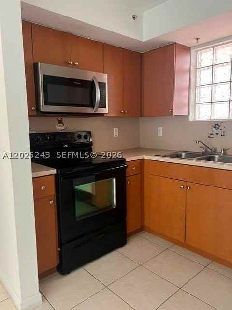 650 Palm Ave #3A2