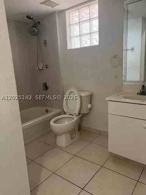 650 Palm Ave #3A2 - Photo 5 of 5