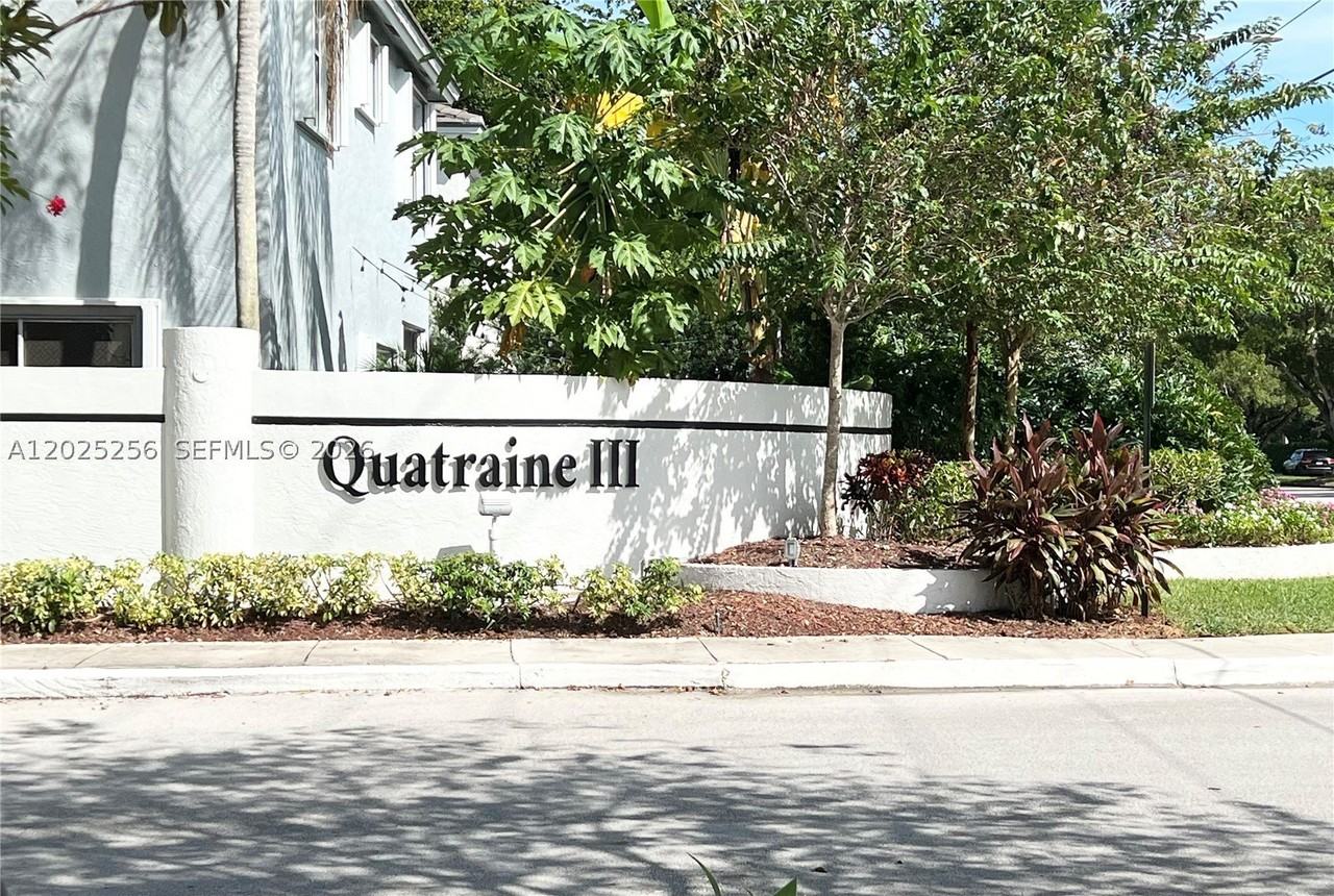 9832 Nw 9th Ct - Photo 2 of 32