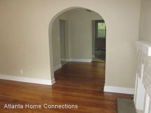 846 Lee Andrews Ave SE - Photo 3 of 15