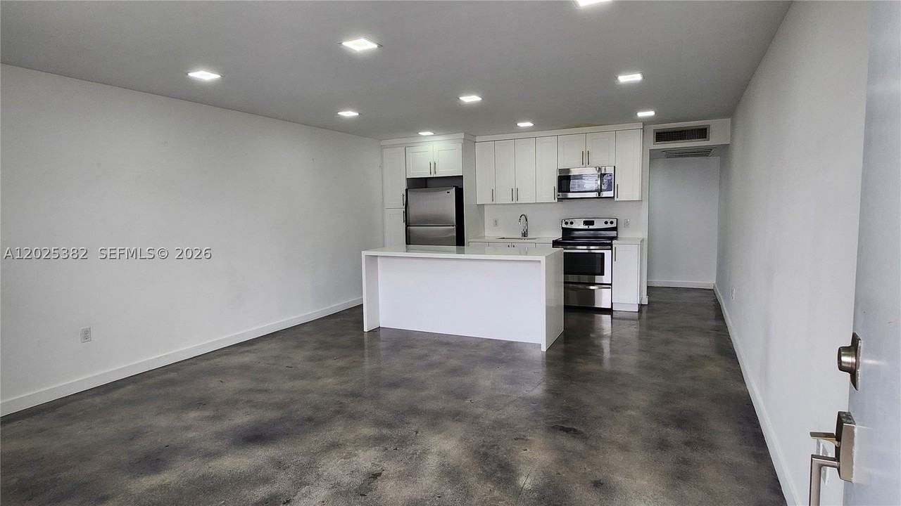 1770 79th Street Cswy #D304 - Photo 2 of 13