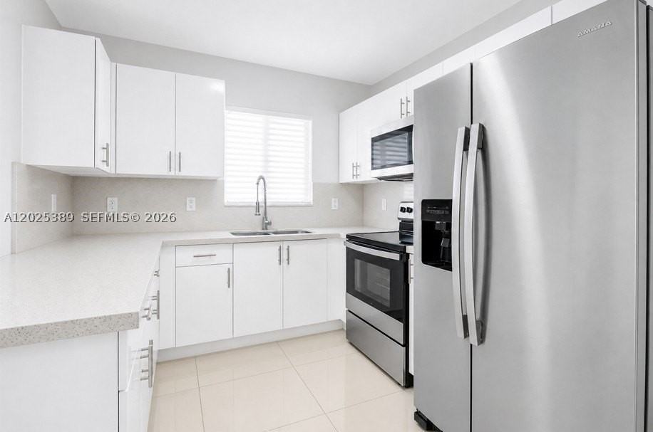 1180 Nw 67th St #2 - Photo 3 of 30