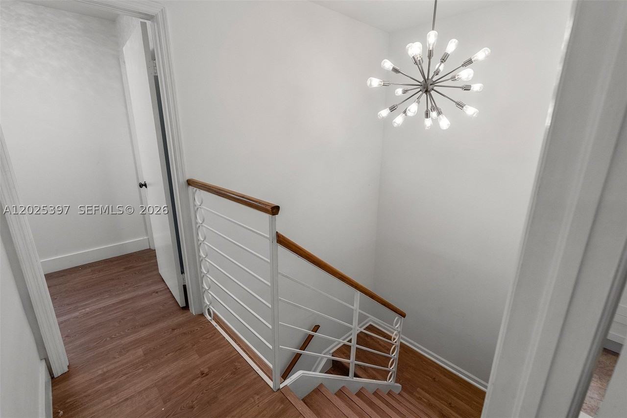 7140 Sw 55th Ter W - Photo 7 of 25