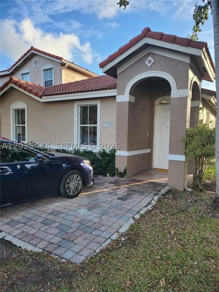 27310 Sw 138th Ct #27310 - Photo 4 of 16