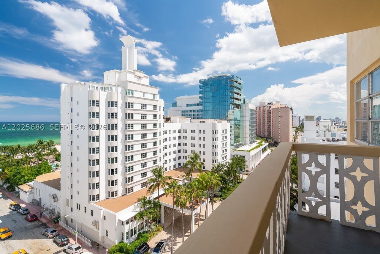 3100 Collins Ave #1101 - Photo 7 of 7
