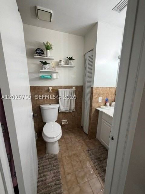 4424 W 12th Ln #7 - Photo 7 of 8