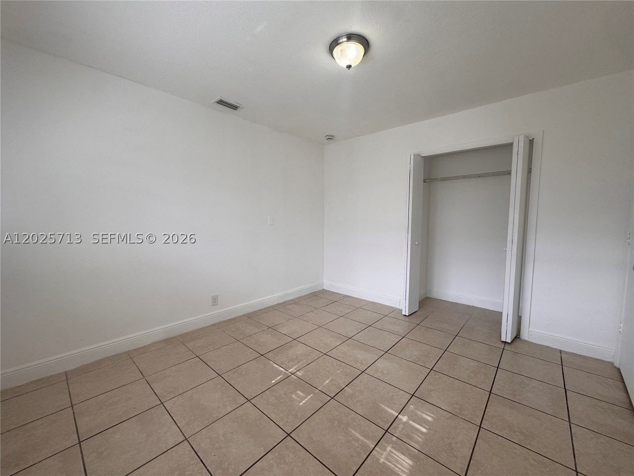 407 Nw 7th Ct #N - Photo 6 of 13