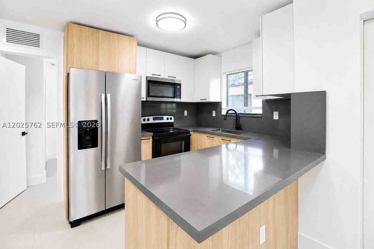 1834 Nw 63rd St #1834 - Photo 4 of 16