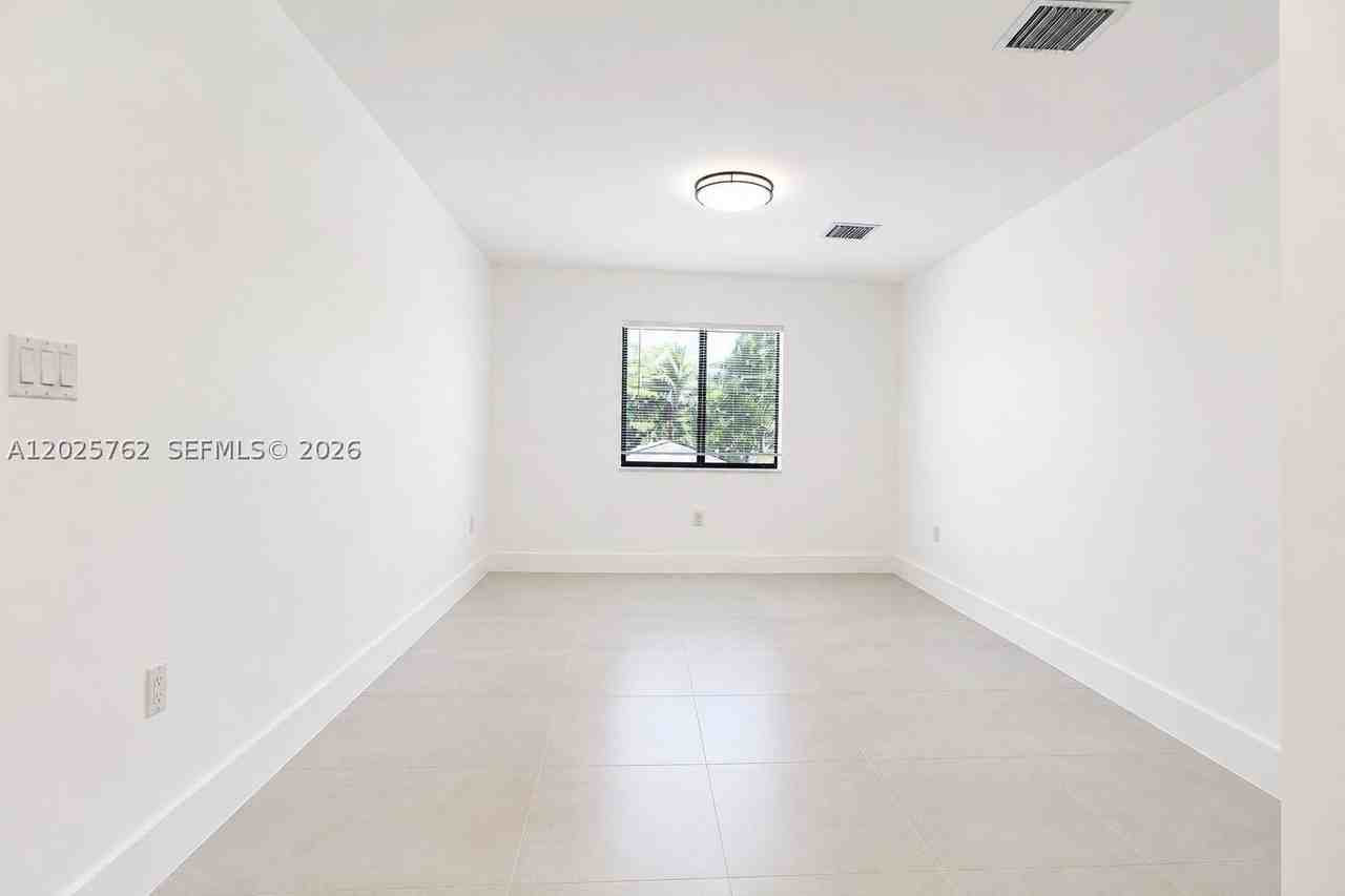1834 Nw 63rd St #1834 - Photo 7 of 16