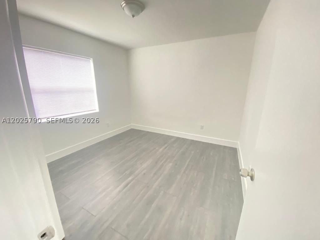 2150 Nw 24th St #2 - Photo 7 of 13