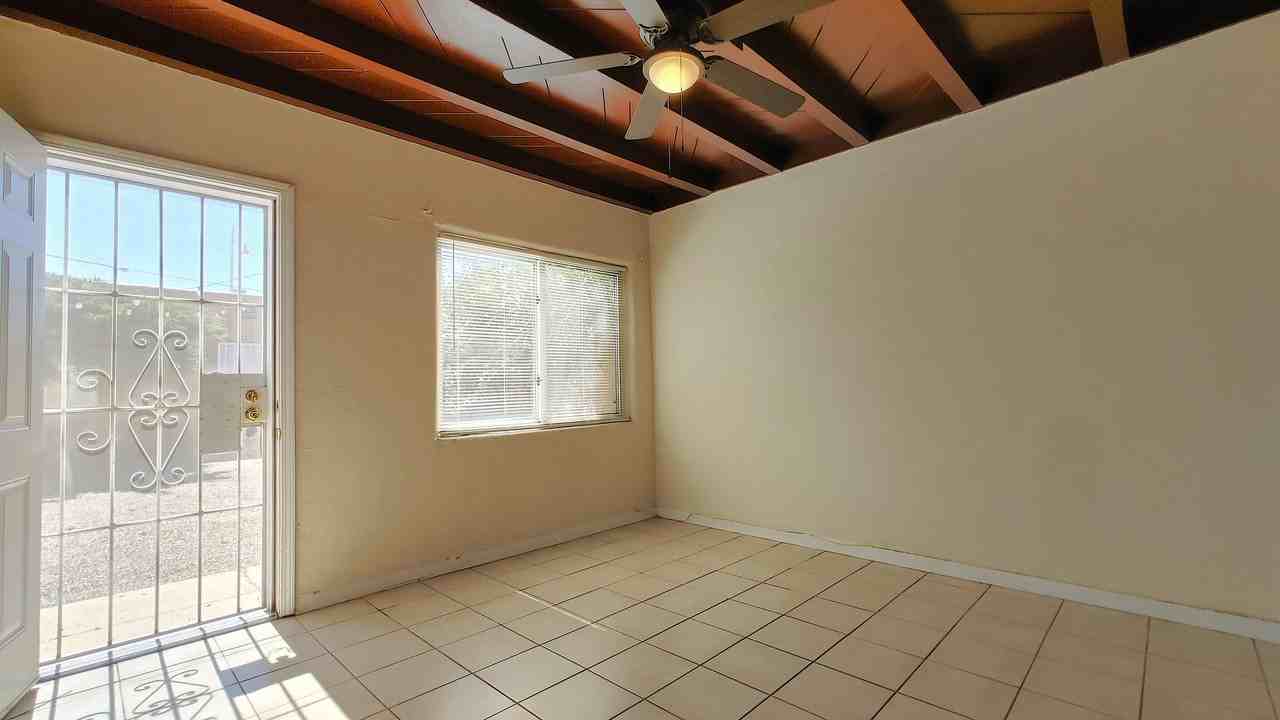 Central Apartments (4223) - Photo 3 of 25