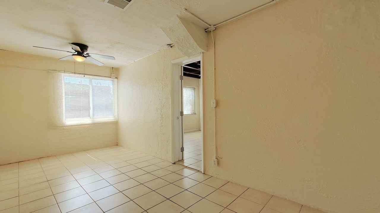 Central Apartments (4223) - Photo 6 of 25
