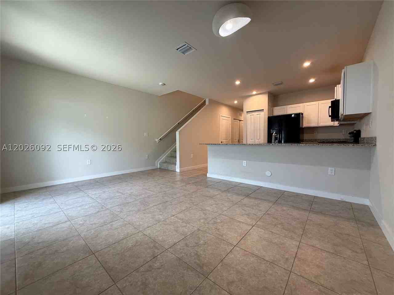 1073 Nw 5th St #1073 - Photo 7 of 19