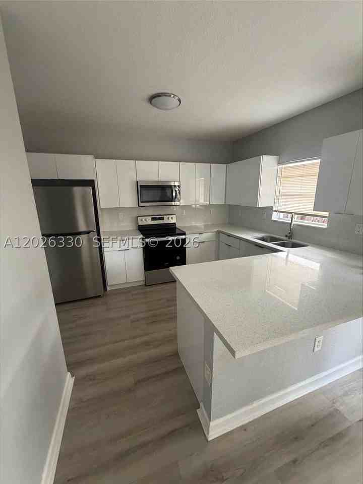 14773 Sw 9th Ln #0 - Photo 2 of 5