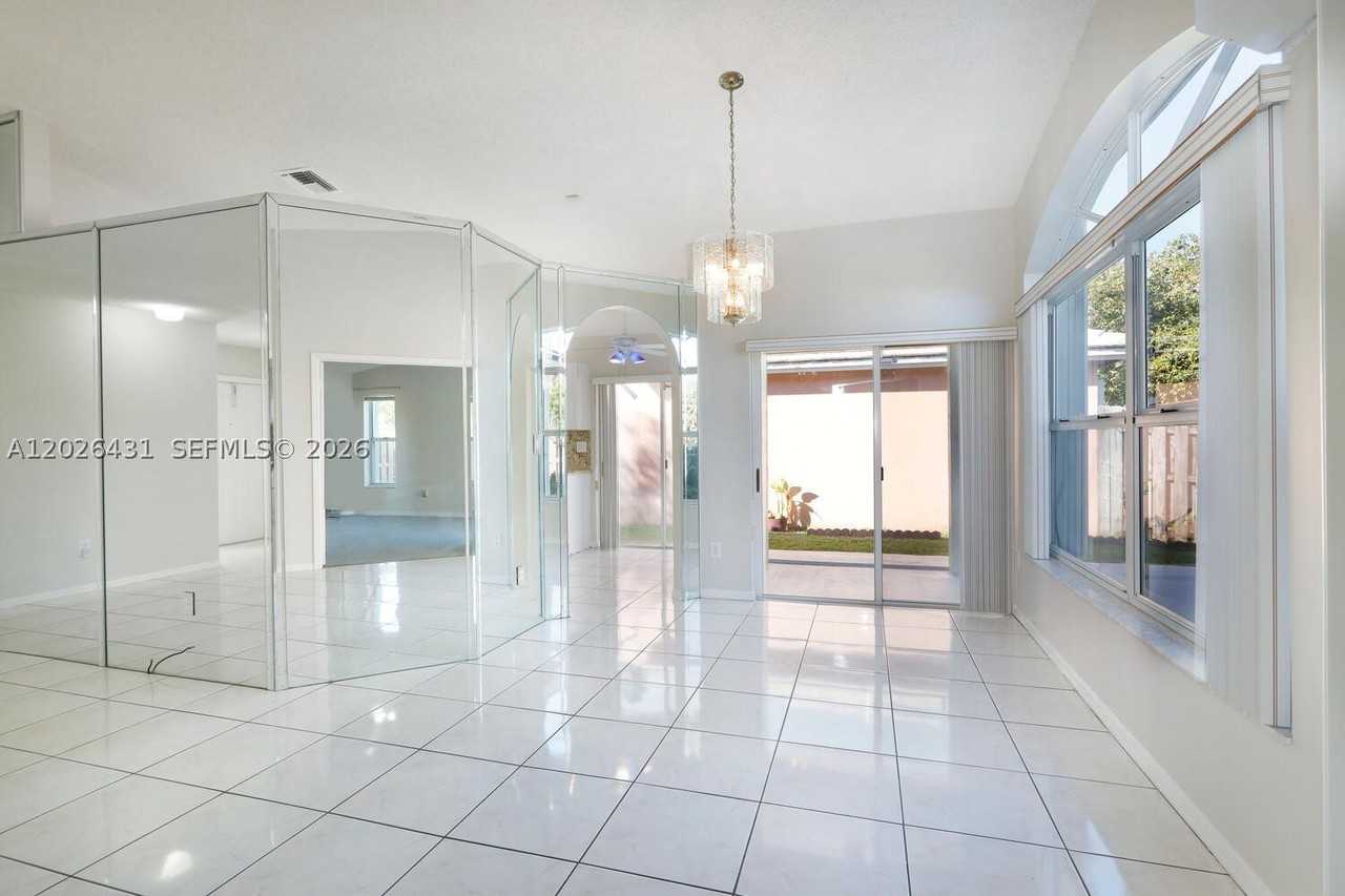 12357 Sw 144th Ter - Photo 6 of 30