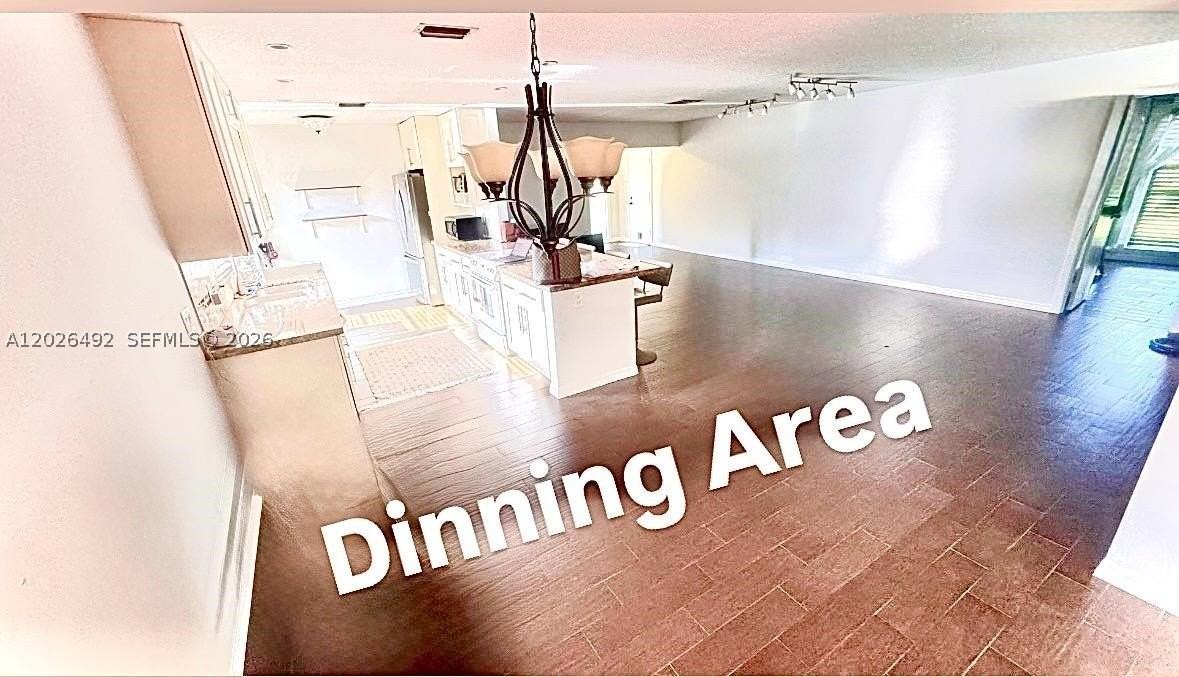 2736 Carnation Ct #0 - Photo 7 of 29
