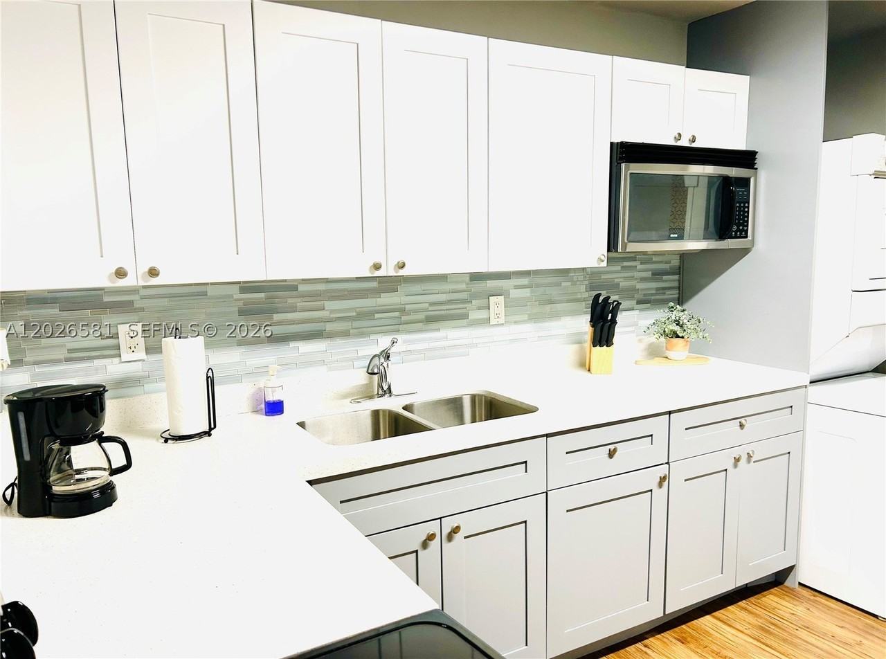1011 Nw 7th Ave #1011 - Photo 5 of 12
