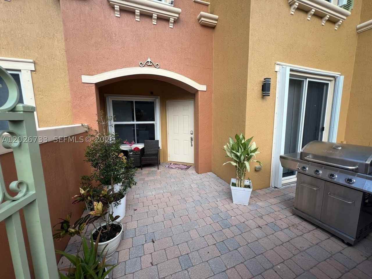 943 Sw 143rd Ter #2109 - Photo 3 of 50