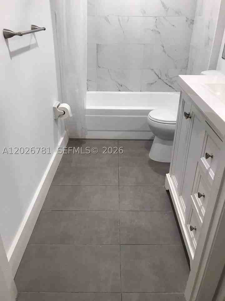 462 Ne 210th Circle Ter #101-9 - Photo 6 of 16