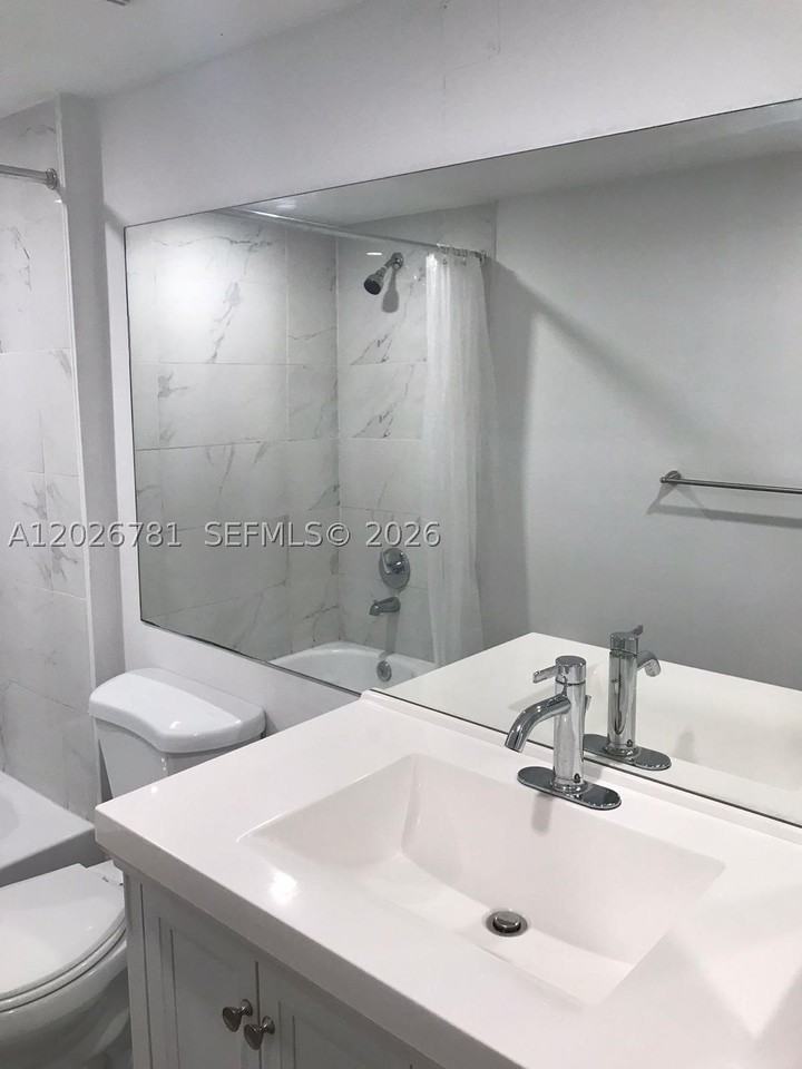 462 Ne 210th Circle Ter #101-9 - Photo 7 of 16