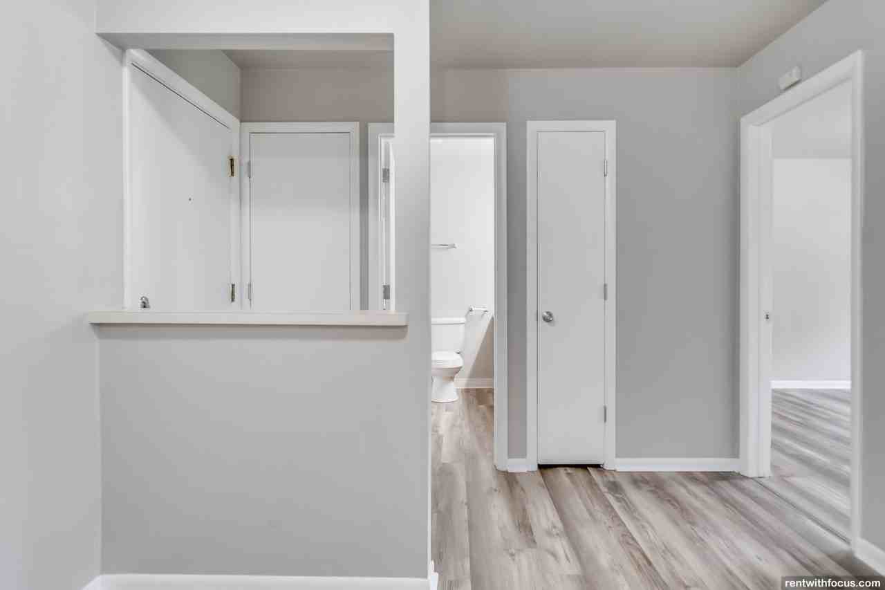 Clayton Ridge - Photo 5 of 27
