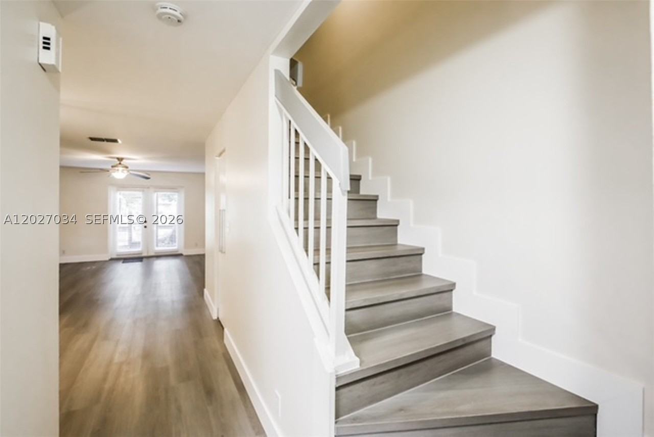 9732 Nw 15th St #306 - Photo 2 of 20
