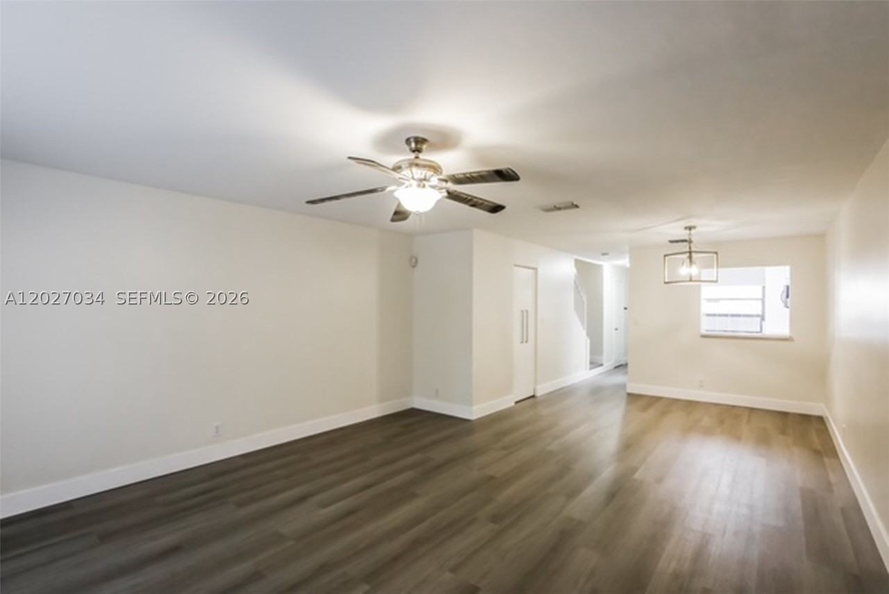 9732 Nw 15th St #306 - Photo 5 of 20