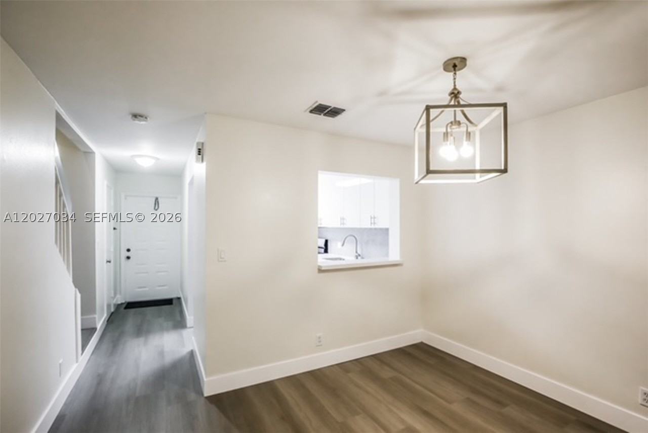 9732 Nw 15th St #306 - Photo 6 of 20