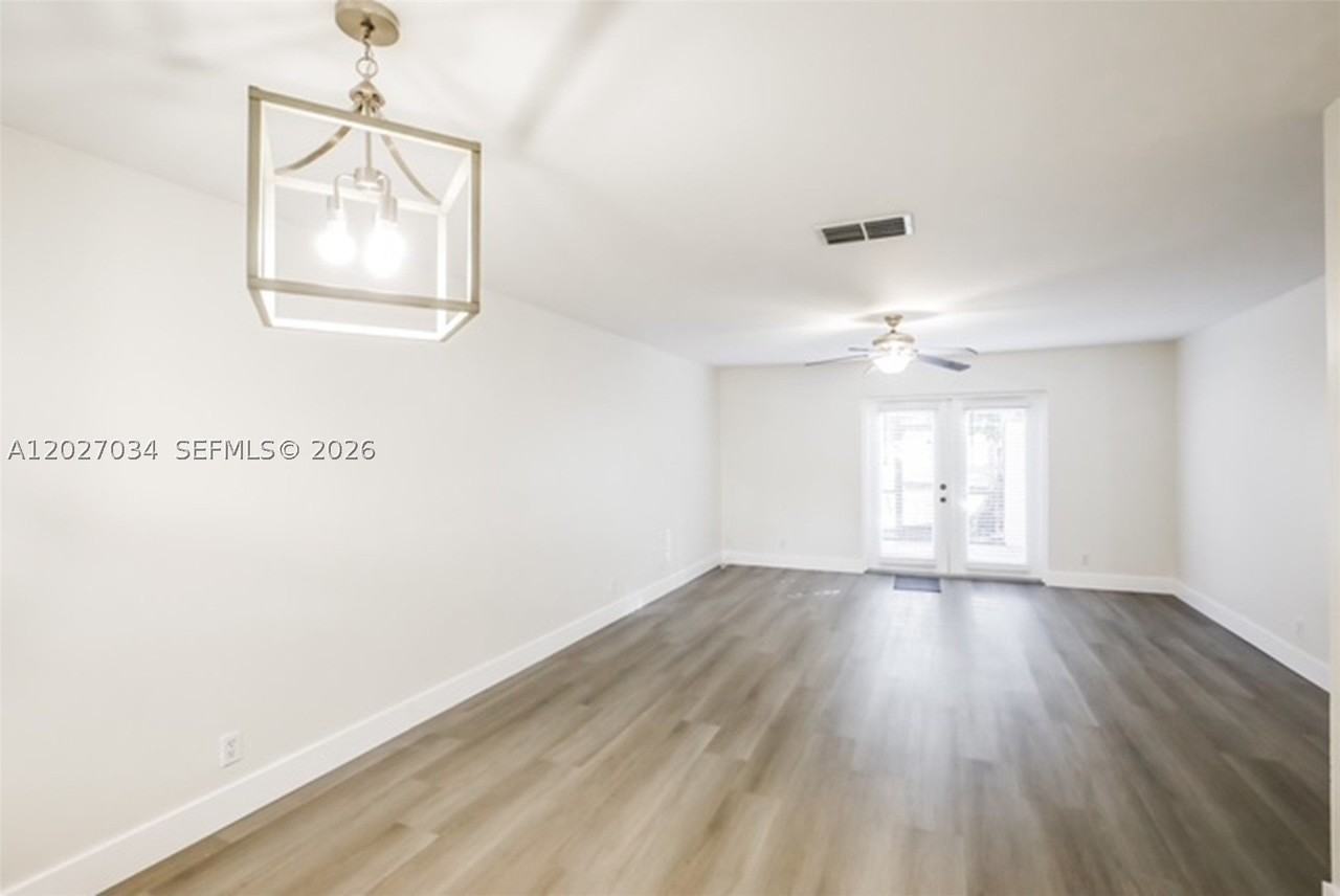 9732 Nw 15th St #306 - Photo 7 of 20