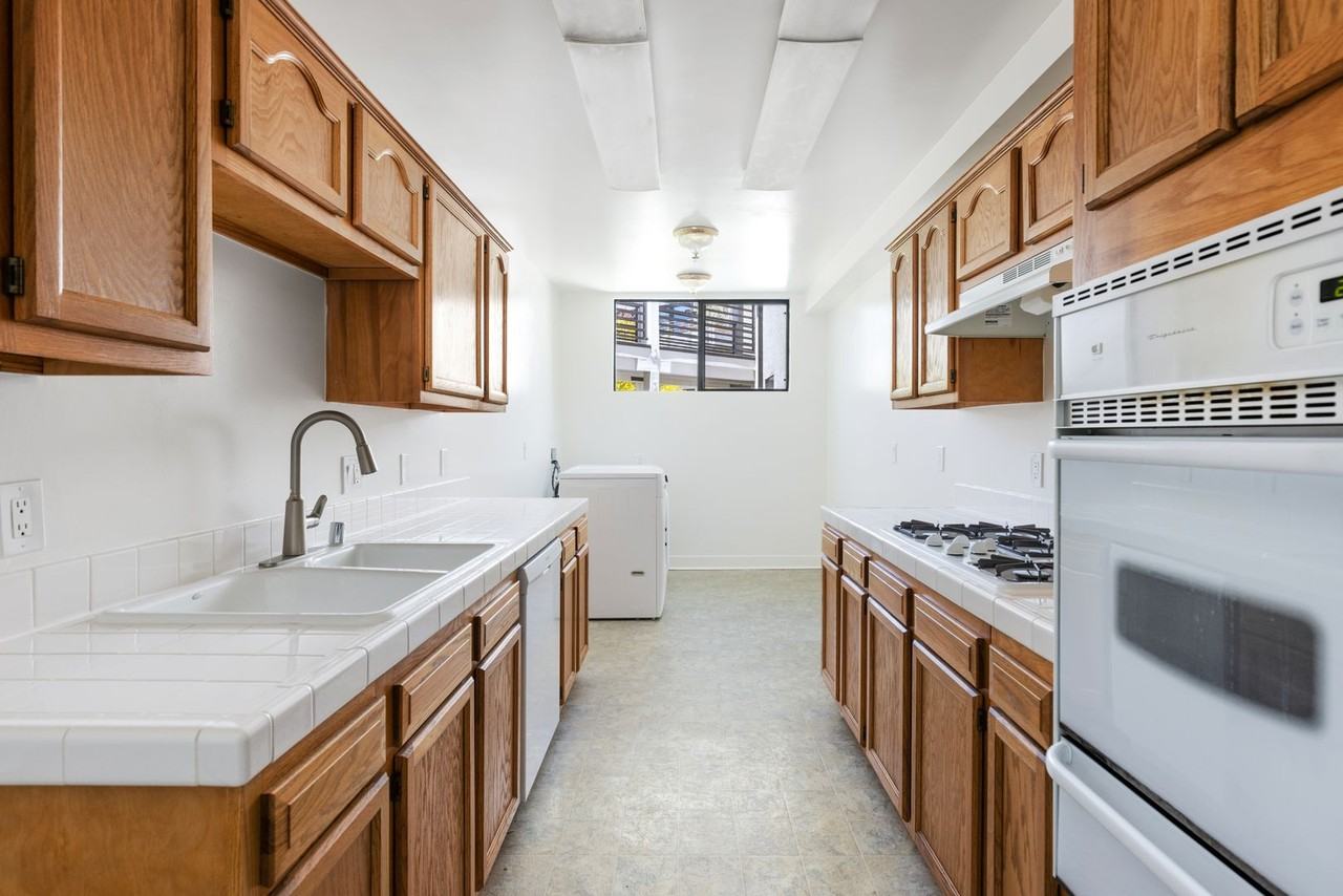311 Ocean Ave #203 - Photo 6 of 15