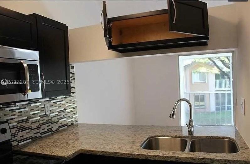 13907 Sw 91st Ter #13907 - Photo 3 of 10