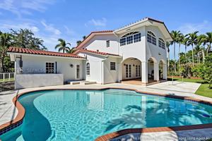featured image of 1534 Palancia Ave