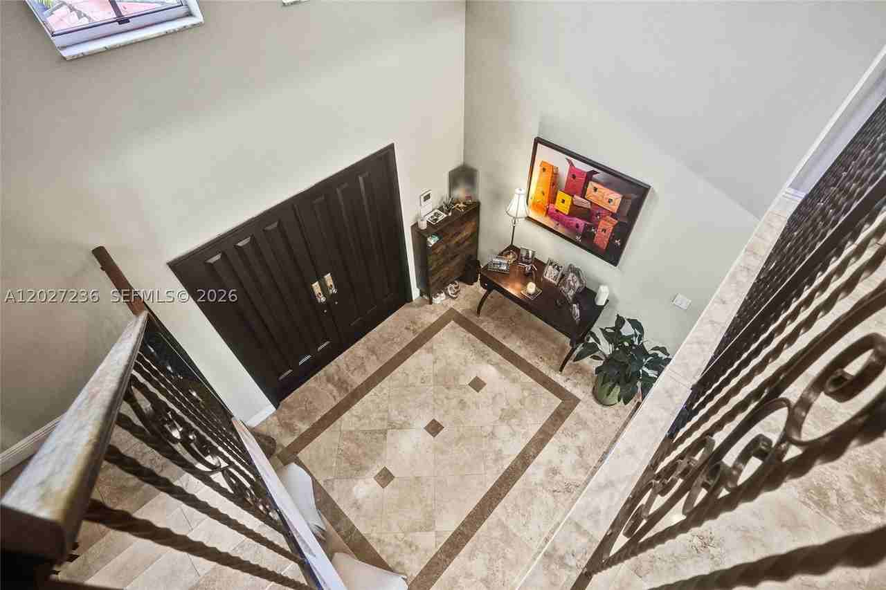 1534 Palancia Ave - Photo 6 of 50