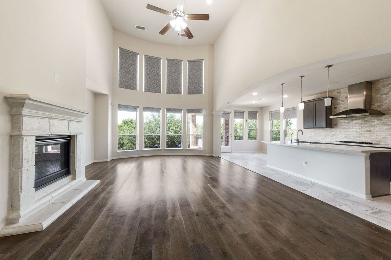 5104 Alonso Dr - Photo 6 of 34
