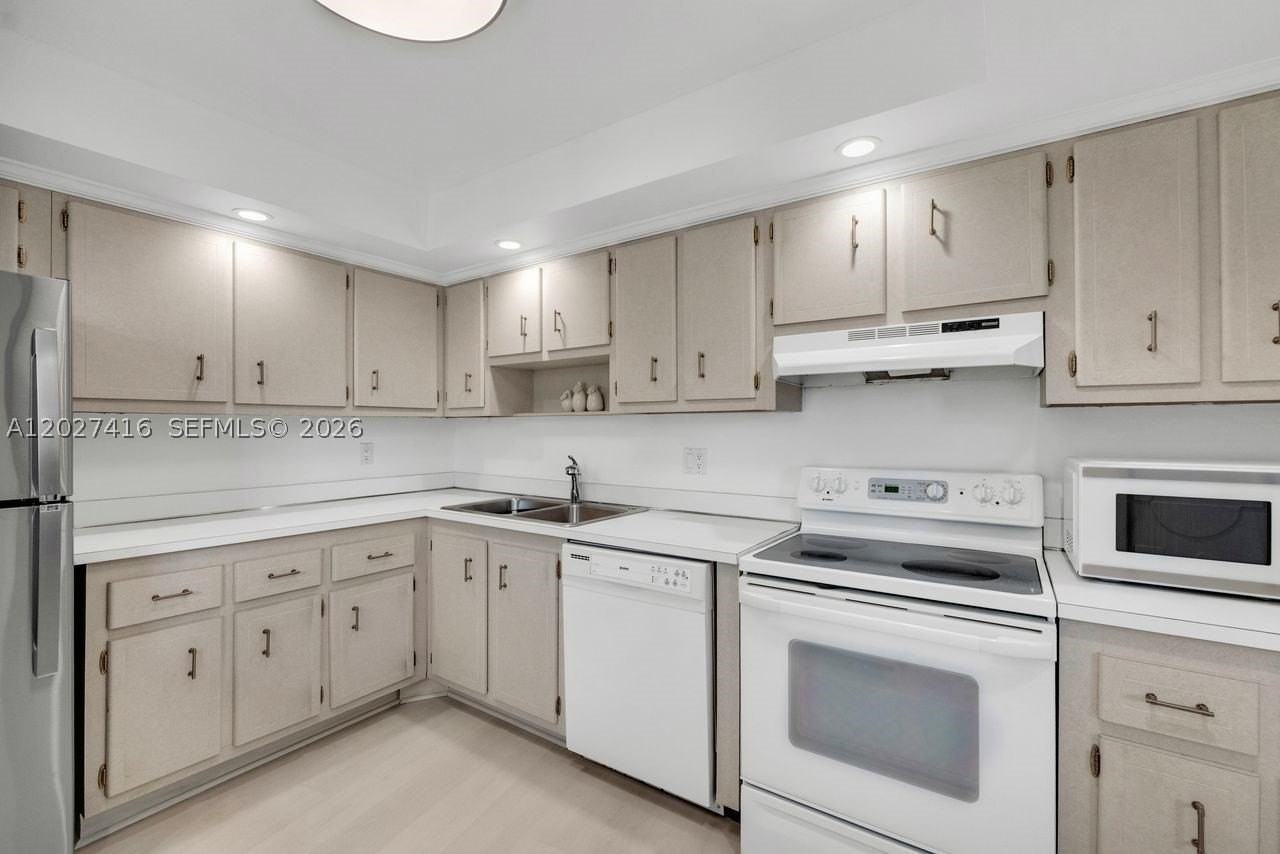 200 Ocean Trail Way #1108 - Photo 2 of 32