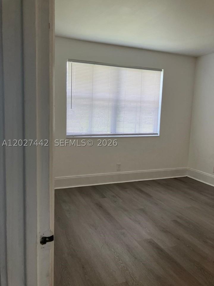 2803 N Course Dr #203 - Photo 5 of 12