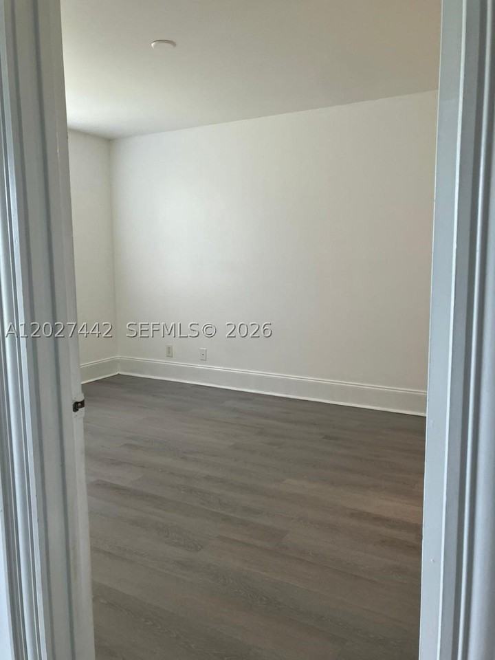 2803 N Course Dr #203 - Photo 6 of 12