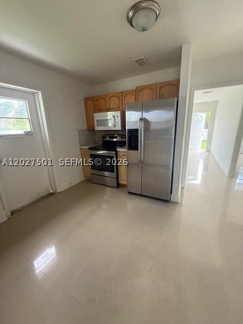 3700 Sw 56th Ave #3700 - Photo 3 of 8
