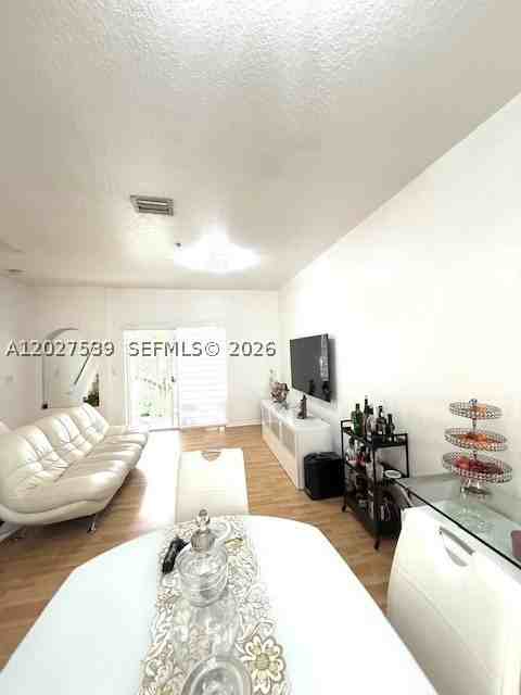 5610 Nw 114th Pl #202 - Photo 2 of 9