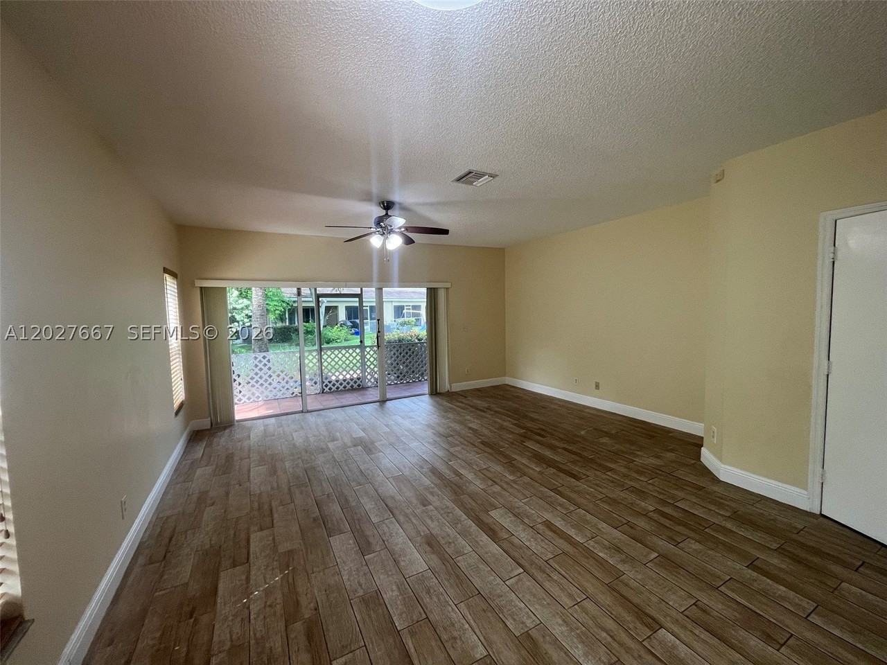 12148 Sw 4th St #12148 - Photo 5 of 17