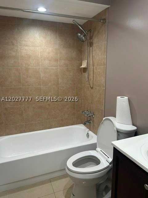 1601 Nw 98th Way - Photo 6 of 18